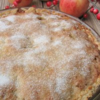 Salted-Caramel-Apple-Pie-1