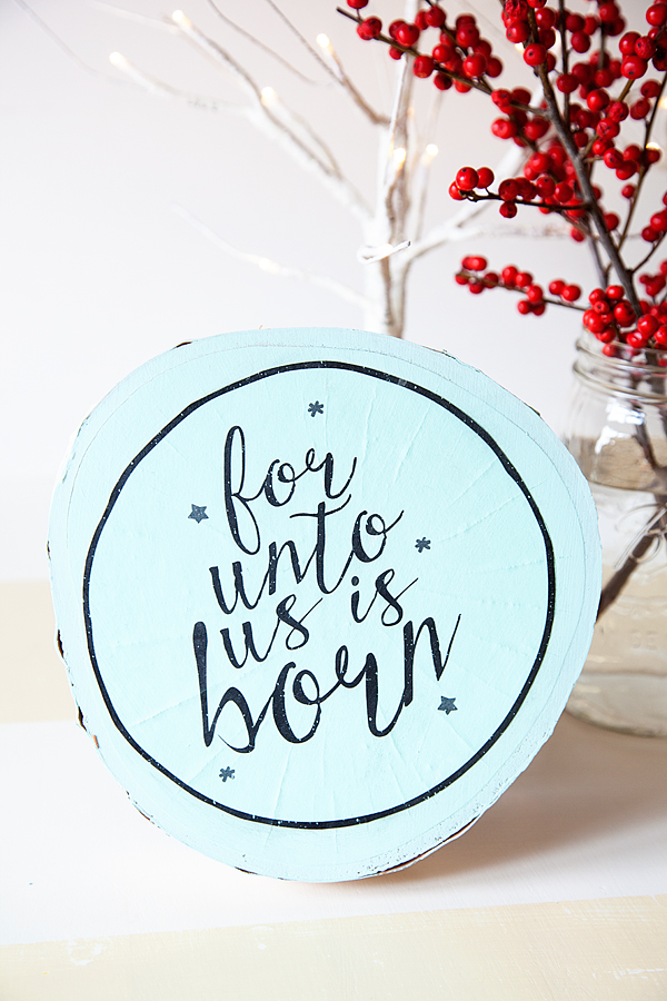 Faux-Hand-Painted-Christmas-Signs--3