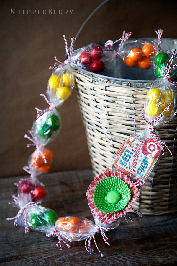 DIY Candy Necklace Costume (+ Sweet Tooth Couples Costume) - Studio DIY