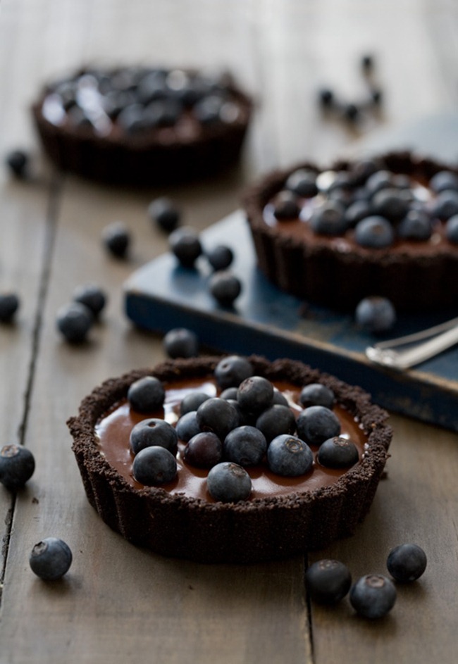 no-bake-blueberry-truffle-tart