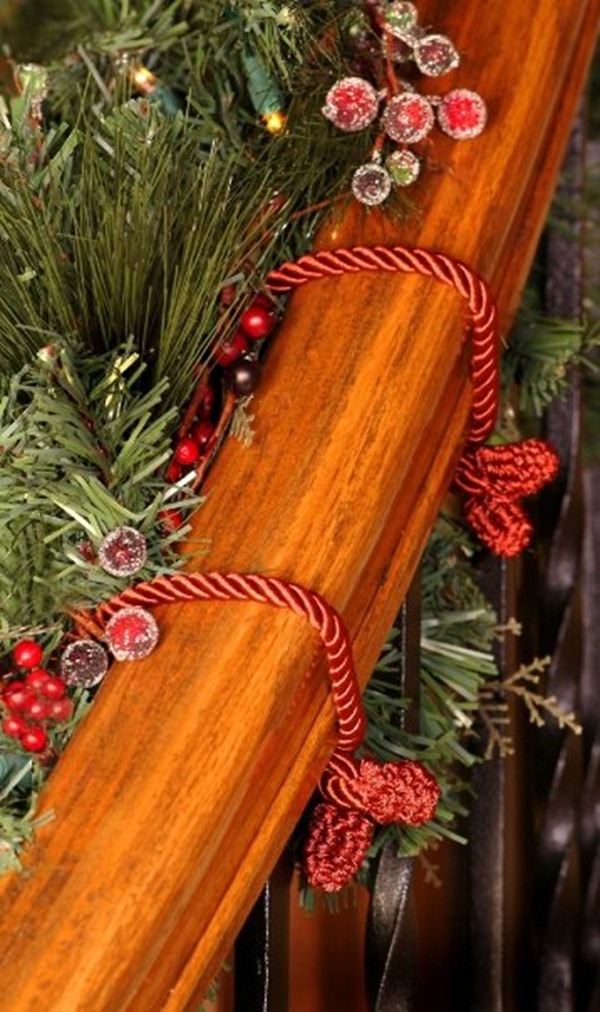 Garland Ties from the Sterling Pear