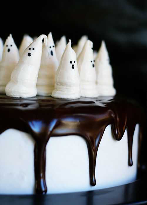 bootiful ghost cake
