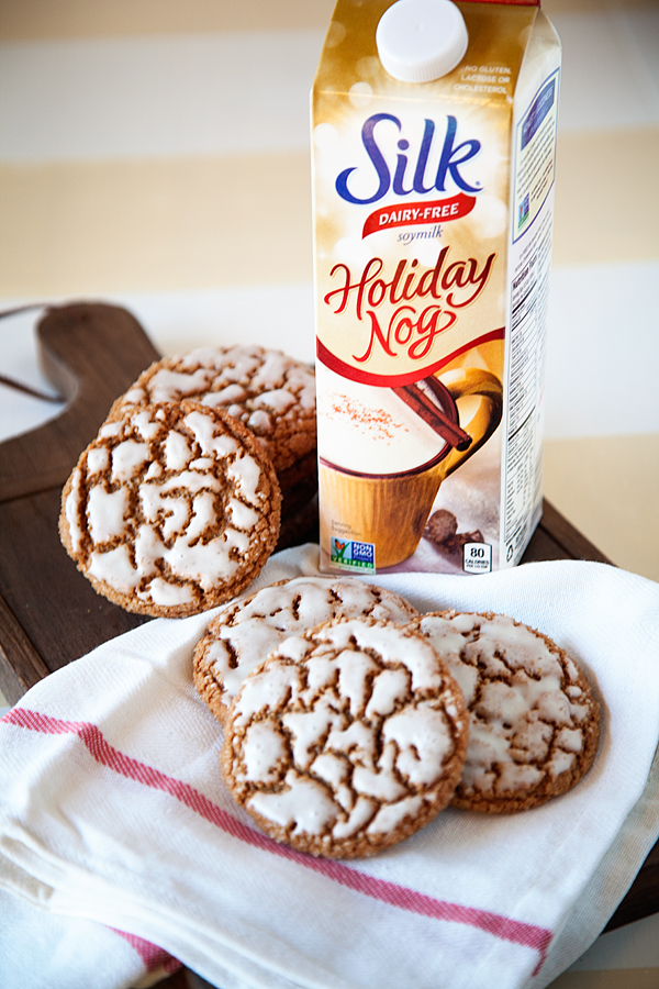 Spice-Cookies-with-Holiday-Nog-Glaze-4