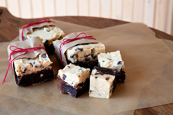 Cookie-Dough-Brownie-Bites-from-WhipperBerry-4