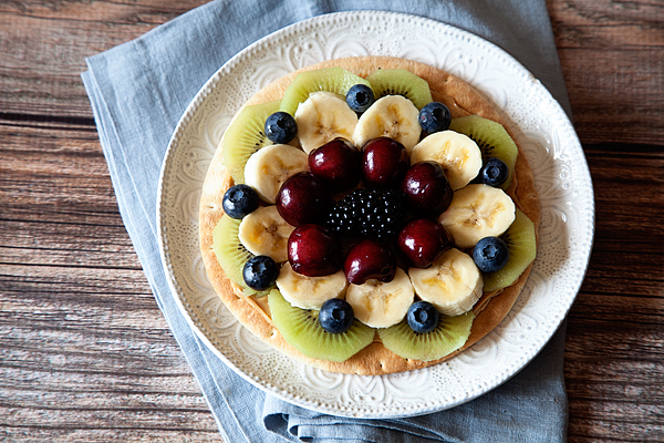 Jif-Peanut-Butter-and-fruit-Pizza-from-WhipperBerry-5