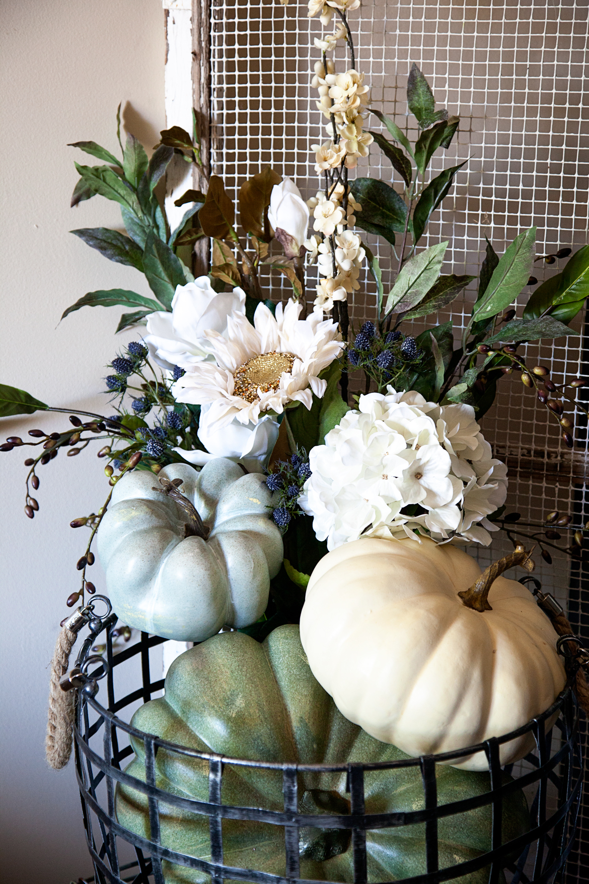 Fall Pumpkin Home Decor