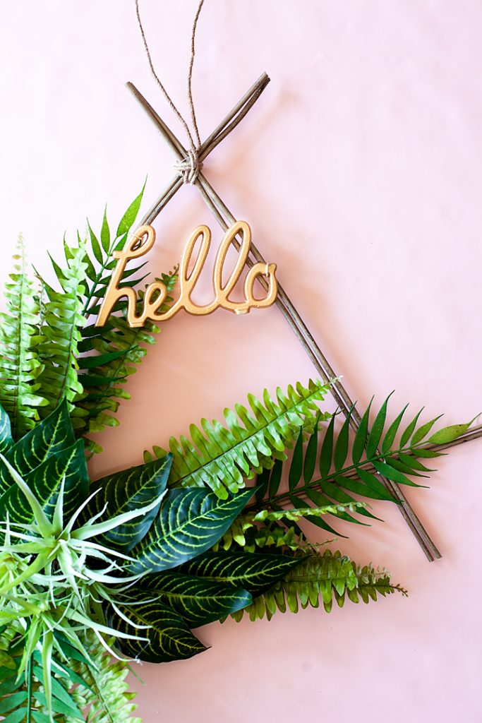 You MUST always greet every visitor at your door with a cheerful hello in the form of a beautiful wreath. With the beginning of the new season, I thought a DIY Boho Spring Wreath was definitely in order. Come learn how to make one of your own!