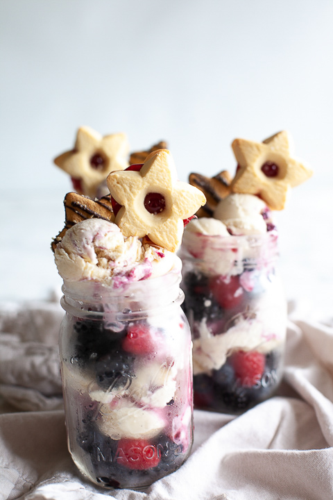 Mixed Berry Swirl Ice Cream with fresh berries & cookies - full recipe on WhipperBerry