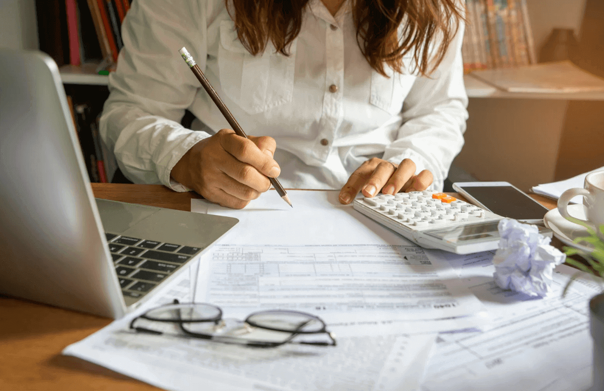 managing family budget