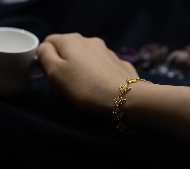 handcrafted gold jewelry