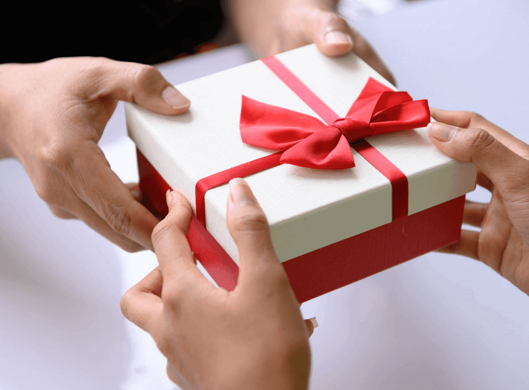custom gifts online