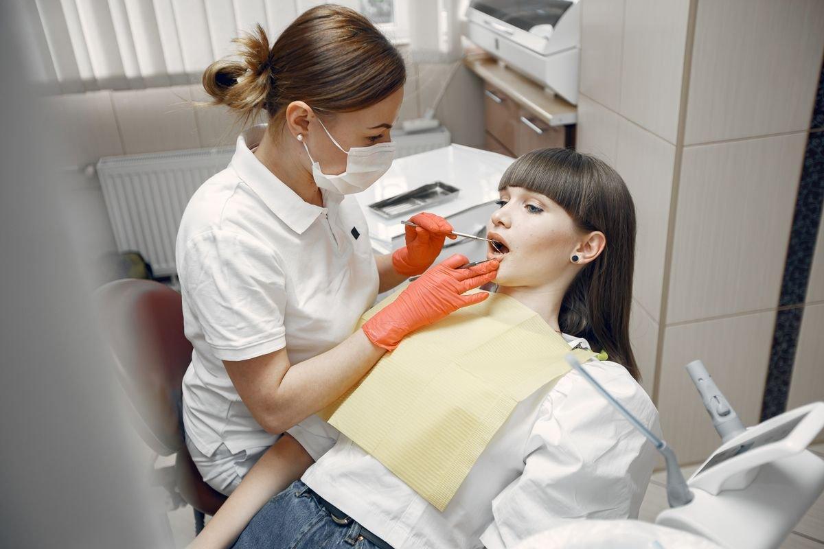 How to Care for Dental Implant